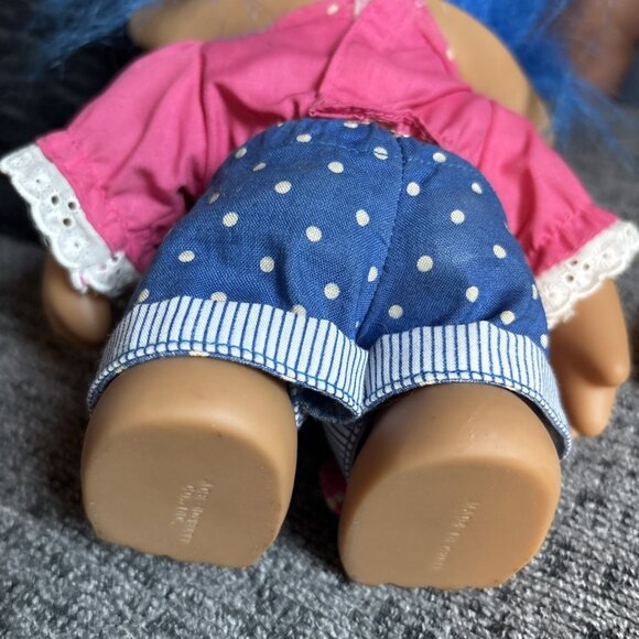 Vintage Troll Doll Set Of 5 With Blue Hair Pink Outfit & Assorted Styles - Picture 10 of 16